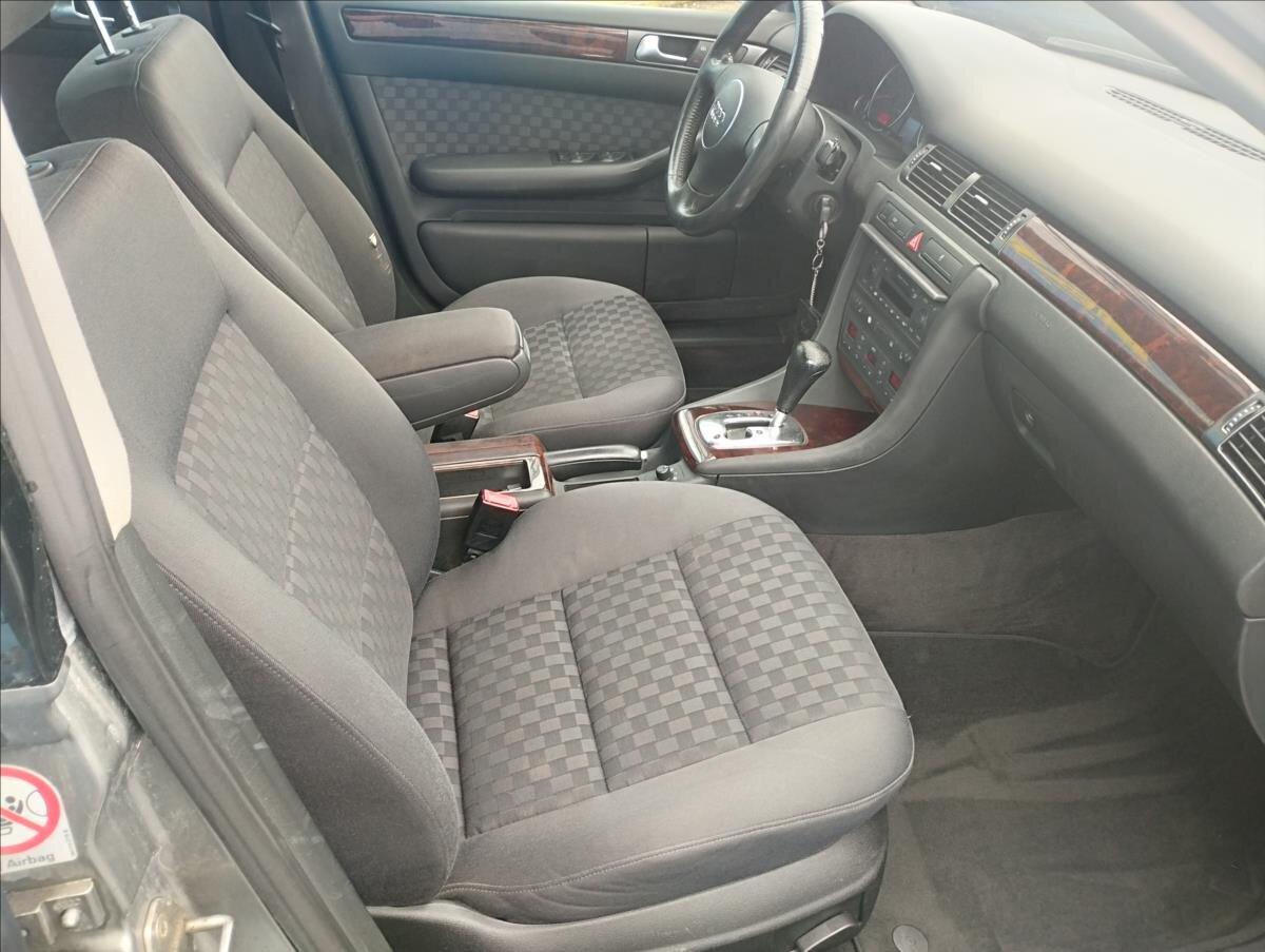 Audi A6 Sedan 2,4 l 125 kw