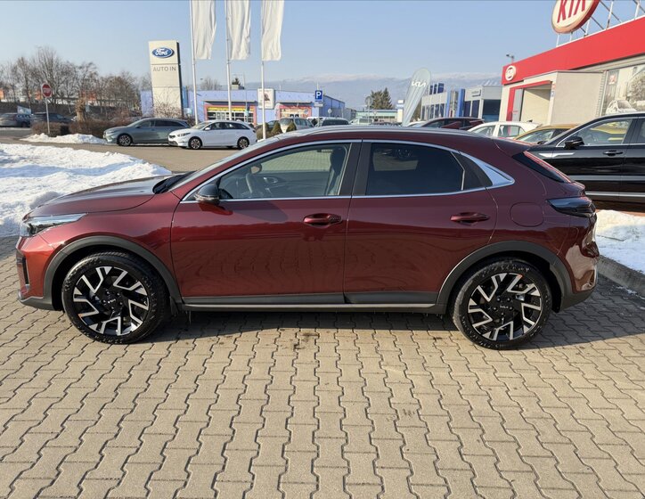 KIA XCeed CUV / Crossover 1,6 l 110 kw