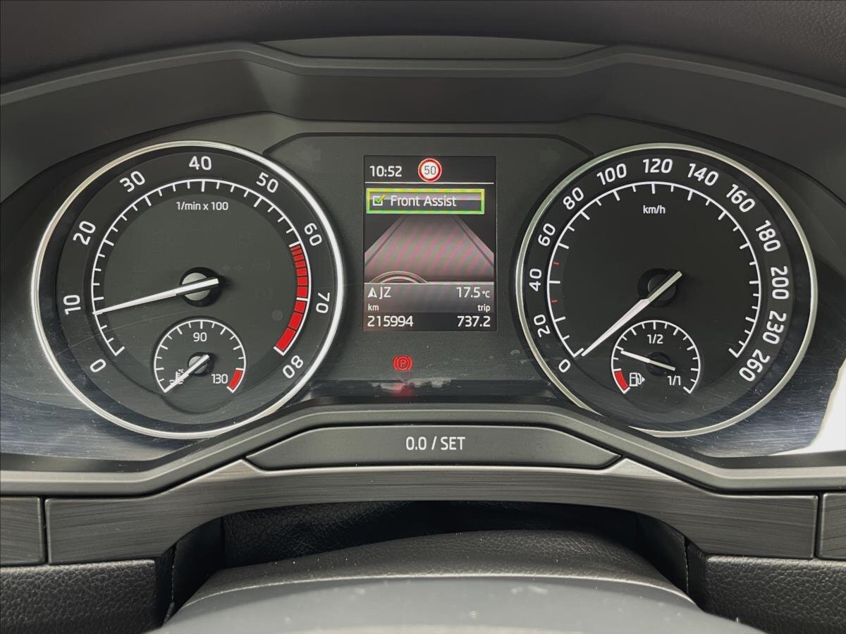 Škoda Superb Kombi 1,4 l 110 kw