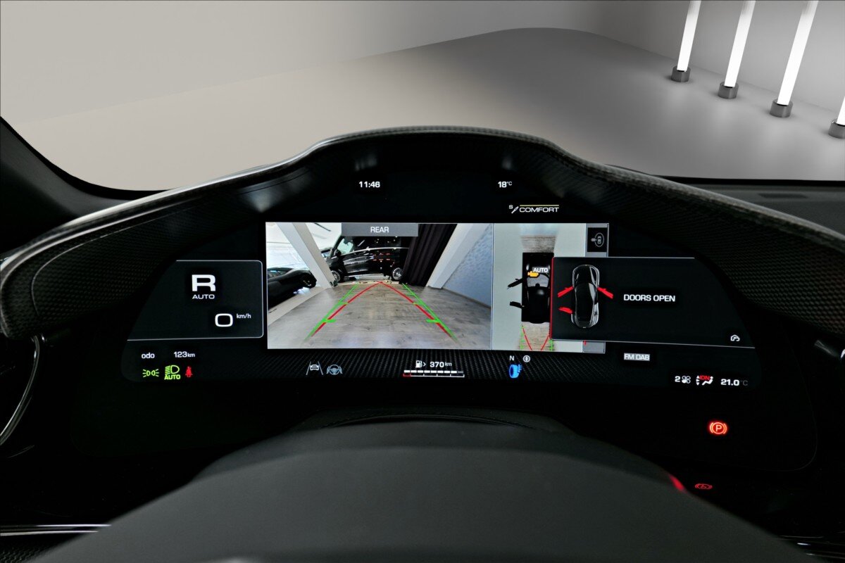 Ferrari Purosangue SUV / Terénní 6,5 l 529 kw