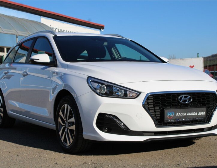 Hyundai i30 Kombi 1,4 l 103 kw