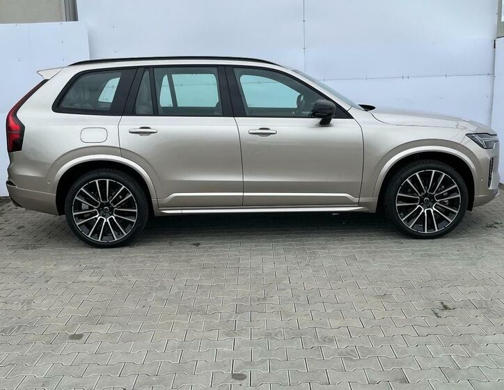Volvo XC90 5