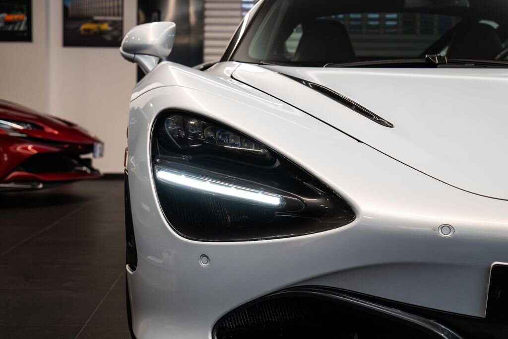 McLaren 720S Kupé 4,0 l 530 kw