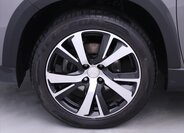 Peugeot 2008 SUV 1,2 l 81 kw