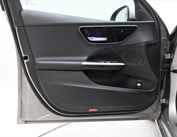 Mercedes-Benz Třídy C 23