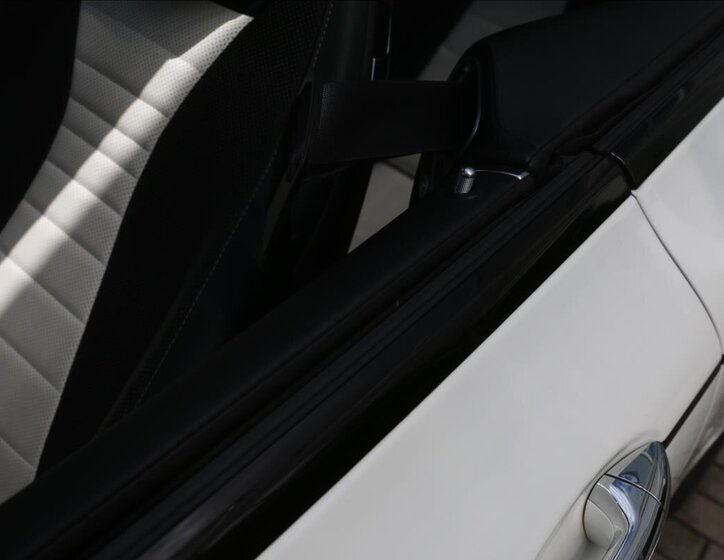 Mercedes-Benz Třídy E Kupé 2,9 l 250 kw