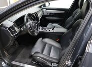 Volvo V90 5