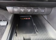 Toyota C-HR CUV / Crossover 2,0 l 112 kw