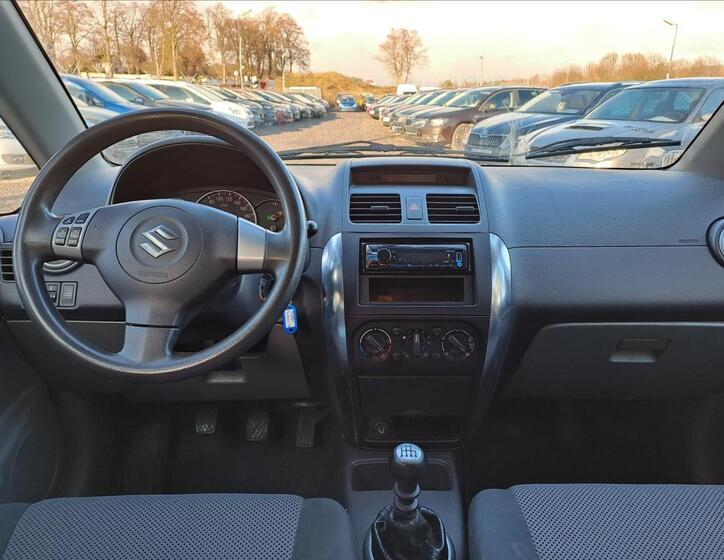 Suzuki SX4 7