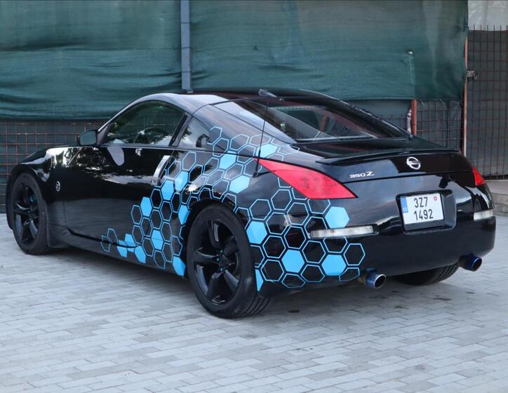 Nissan 350 Z 4