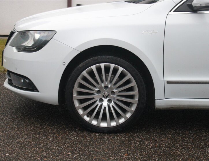 Škoda Superb Sedan 2,0 l 125 kw