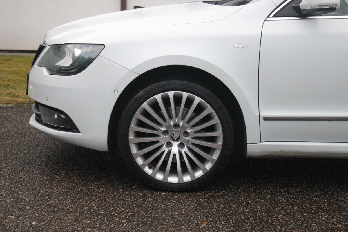 Škoda Superb Sedan 2,0 l 125 kw