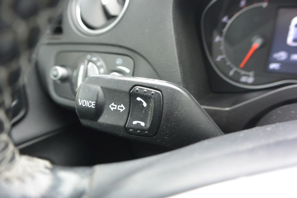 Ford S-MAX MPV 2,2 l 147 kw