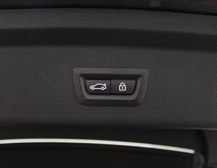 BMW Řada 3 Liftback 3,0 l 190 kw