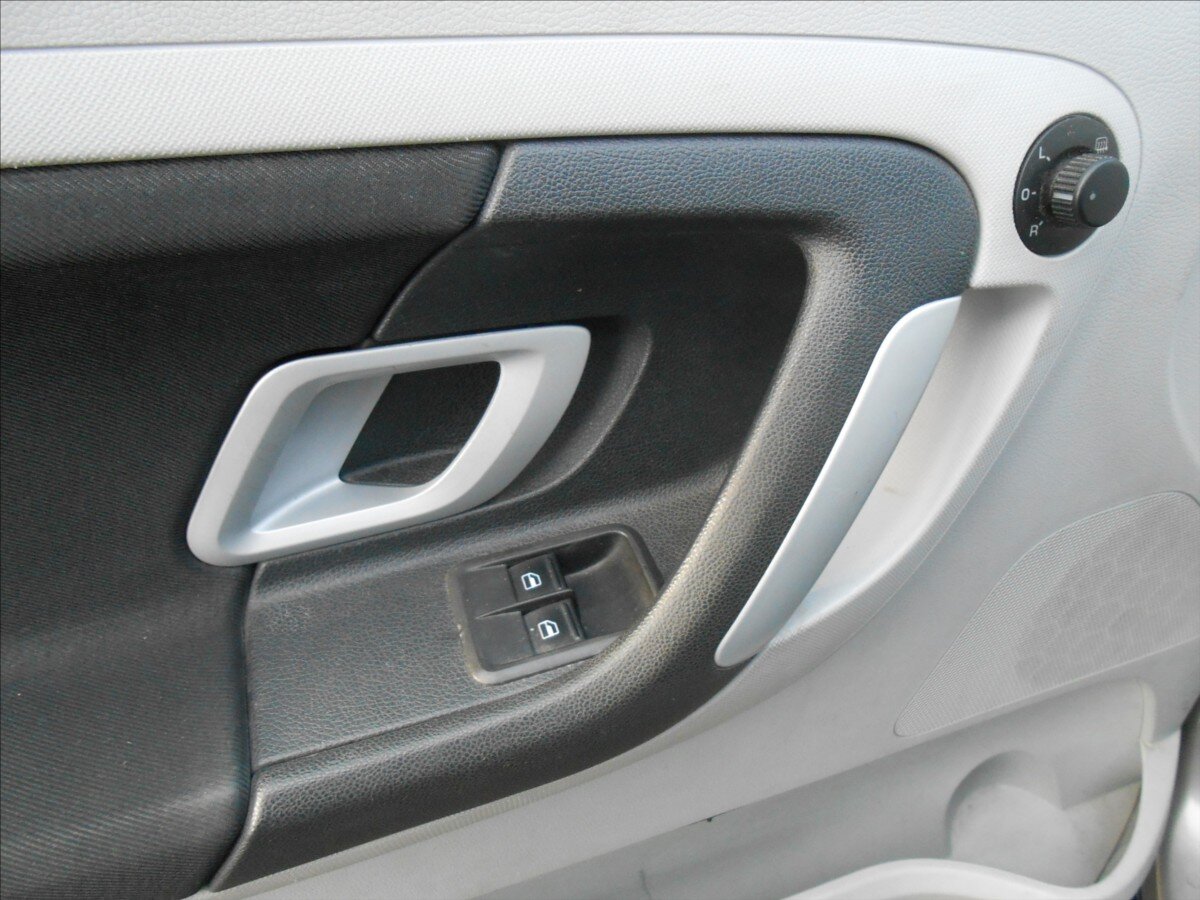 Škoda Roomster Kombi 1,4 l 63 kw