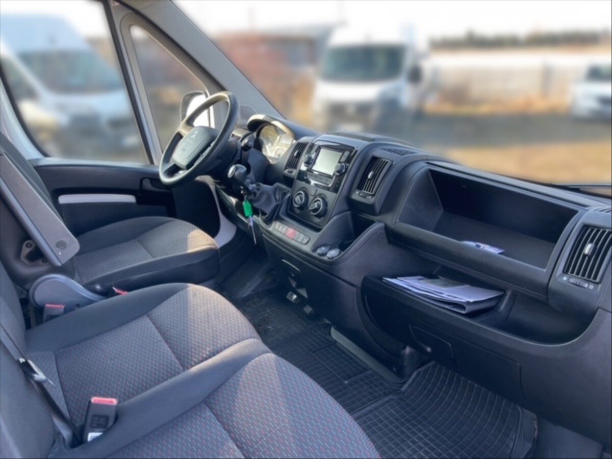 Peugeot Boxer Skříň 2,2 l 103 kw