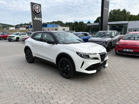 Alfa Romeo Ostatní Hatchback 1,2 l 107 kw