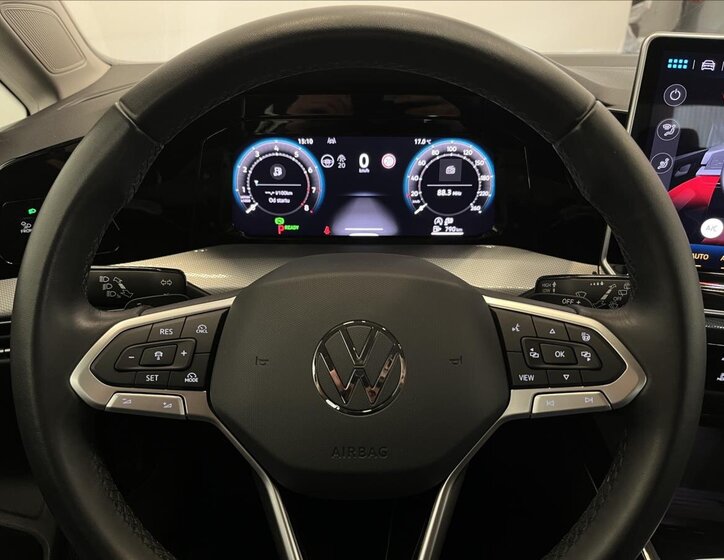 Volkswagen Golf Kombi 1,5 l 110 kw