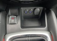 Nissan Qashqai SUV / Terénní 1,6 l 120 kw