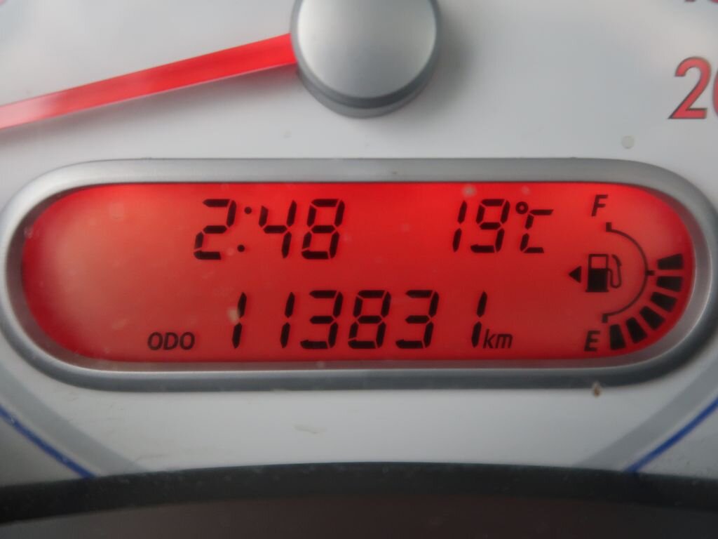 Suzuki Splash Hatchback 996,0 50 kw