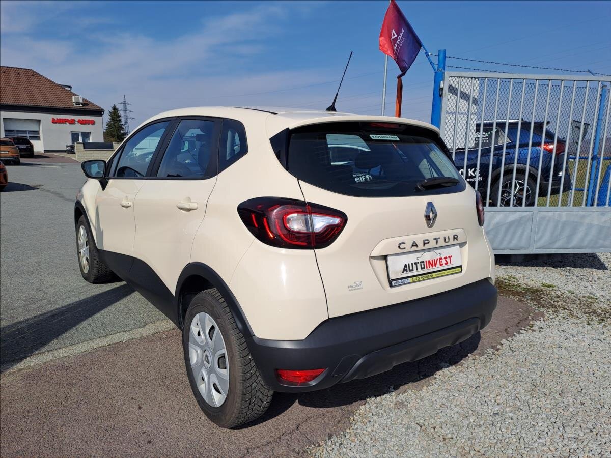 Renault Captur Hatchback 898,0 66 kw