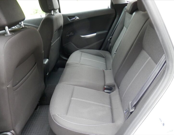 Opel Astra Kombi 1,6 l 81 kw