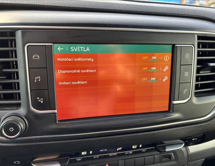 Citroën SpaceTourer MPV 2,0 l 130 kw