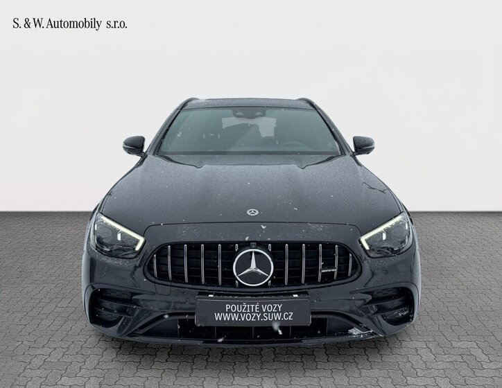 Mercedes-Benz Třídy E 2