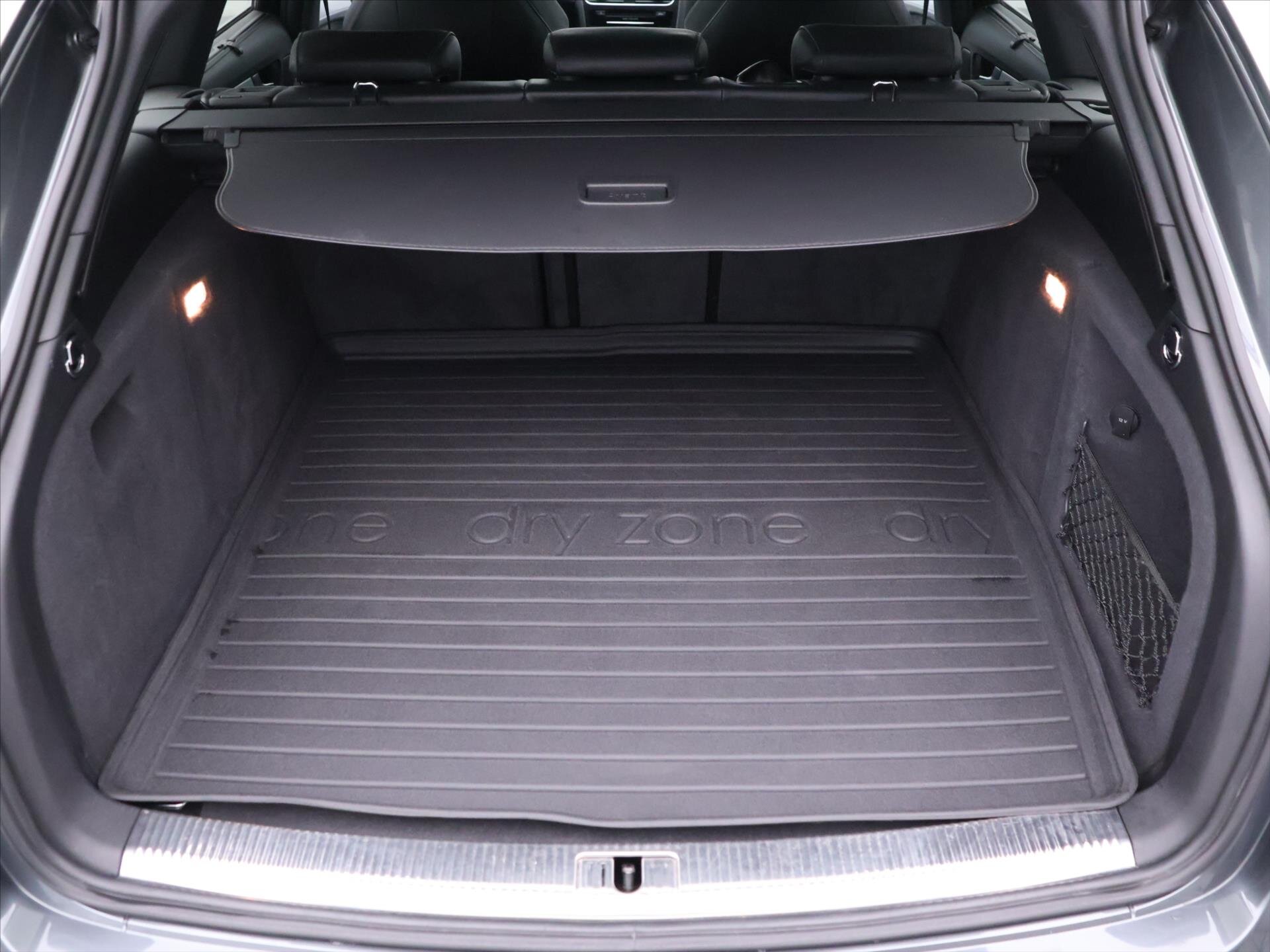 Audi RS 4 Kombi 4,2 l 331 kw