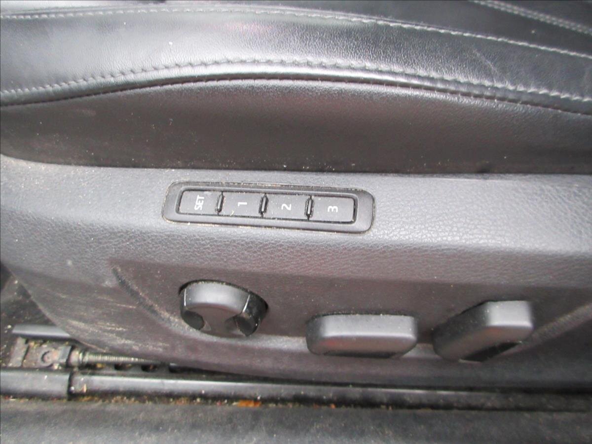 Škoda Superb Kombi 2,0 l 110 kw