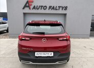 Opel Grandland X Sedan / Limuzína 1,2 l 96 kw