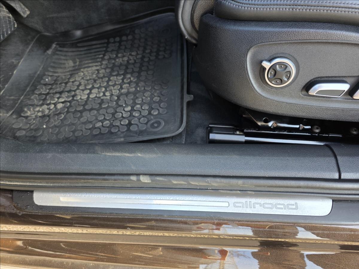 Audi A6 Allroad Kombi 3,0 l 200 kw