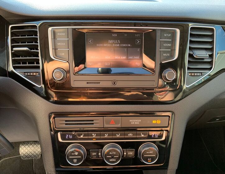 Volkswagen Golf Sportsvan 13