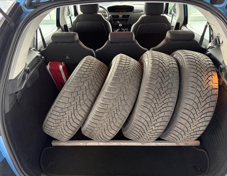 Citroën C4 Picasso 19