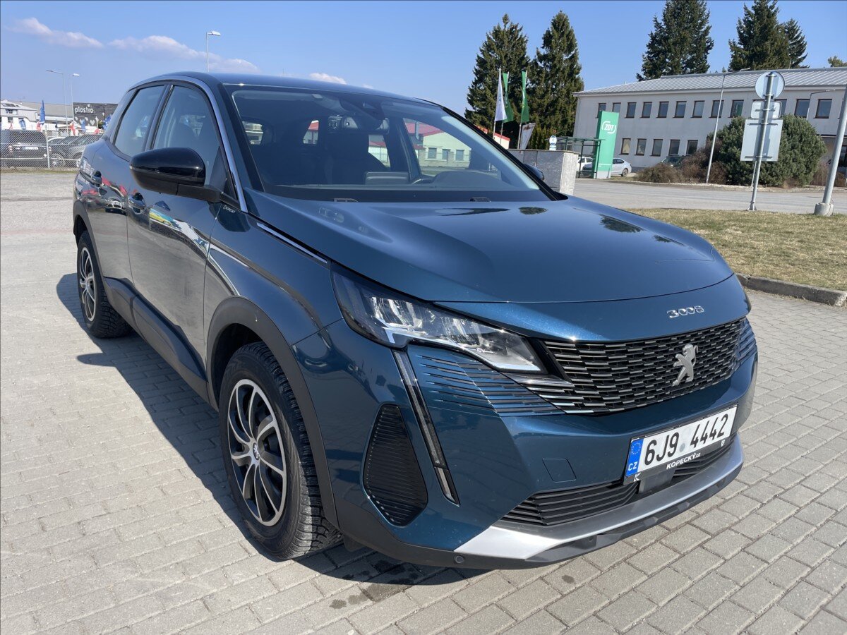 Peugeot 3008 MPV 1,2 l 96 kw