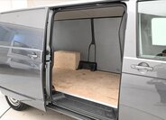 Volkswagen Transporter Skříň 2,0 l 110 kw