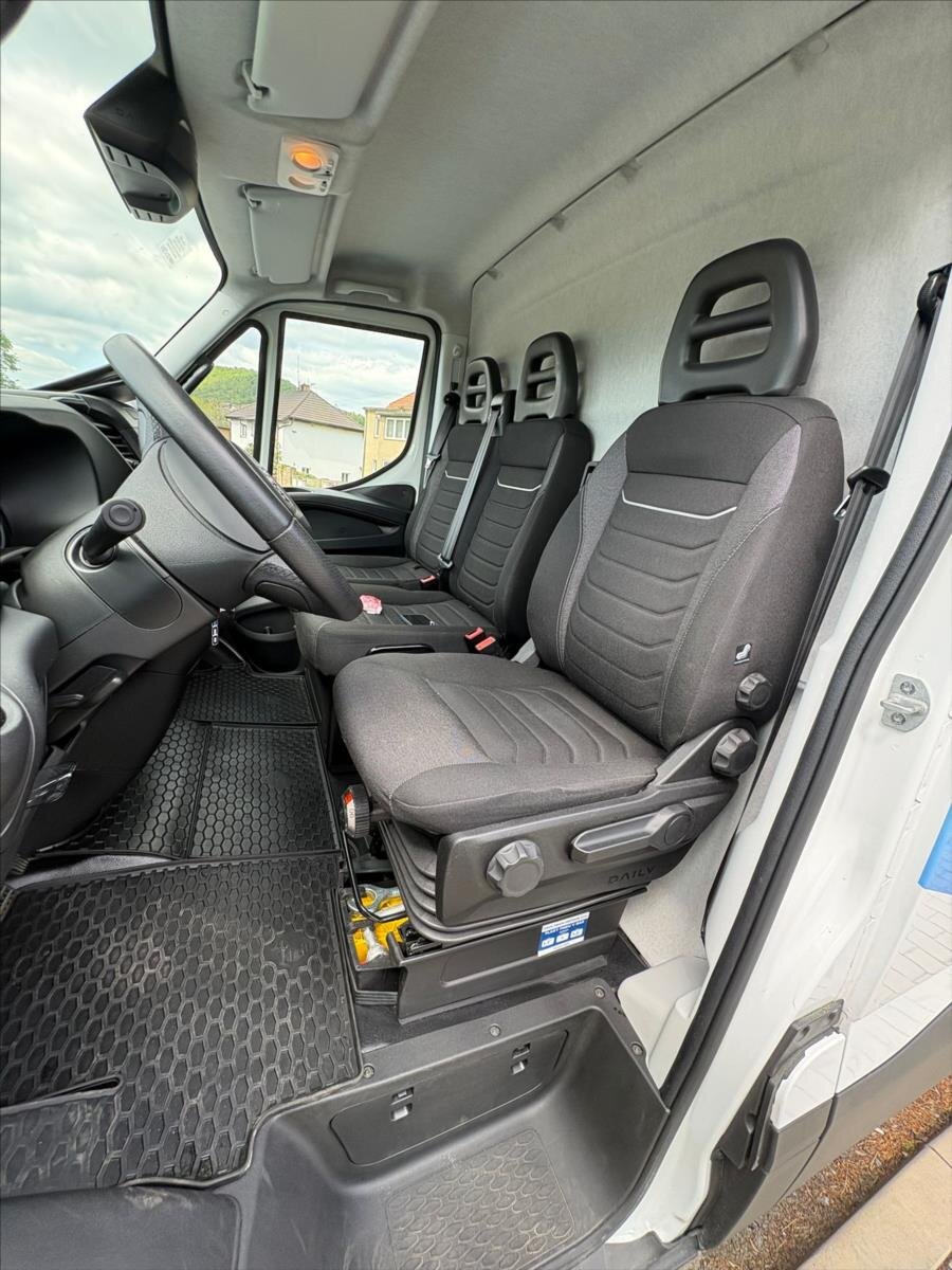 Iveco Daily Skříň 0,0 140 kw