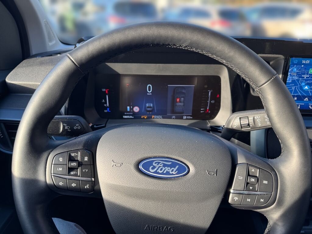 Ford Tourneo Courier VAN-Minibus 999,0 91 kw