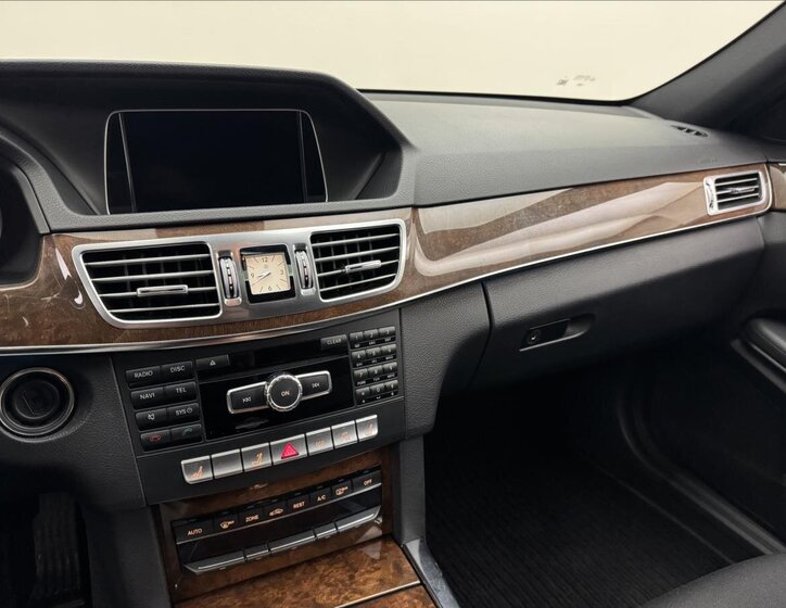 Mercedes-Benz Třídy E Kombi 3,0 l 170 kw