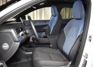 Volvo EX30 SUV / Terénní 0,0 315 kw