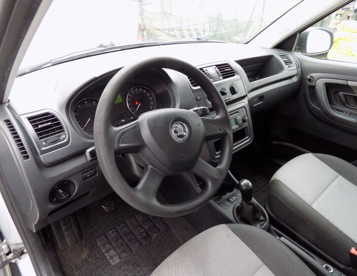Škoda Fabia 12