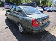 Hyundai Elantra Sedan 2,0 l 82 kw