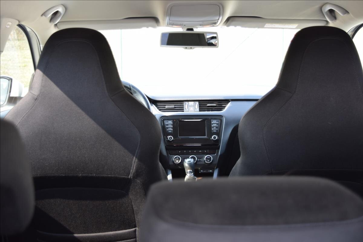 Škoda Octavia Kombi 1,6 l 77 kw