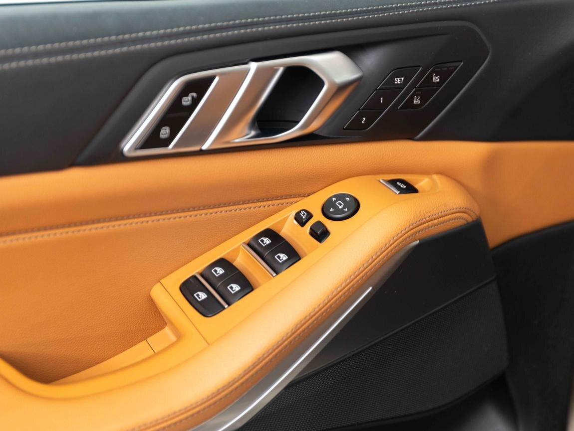 BMW X5 SUV 3,0 l 250 kw