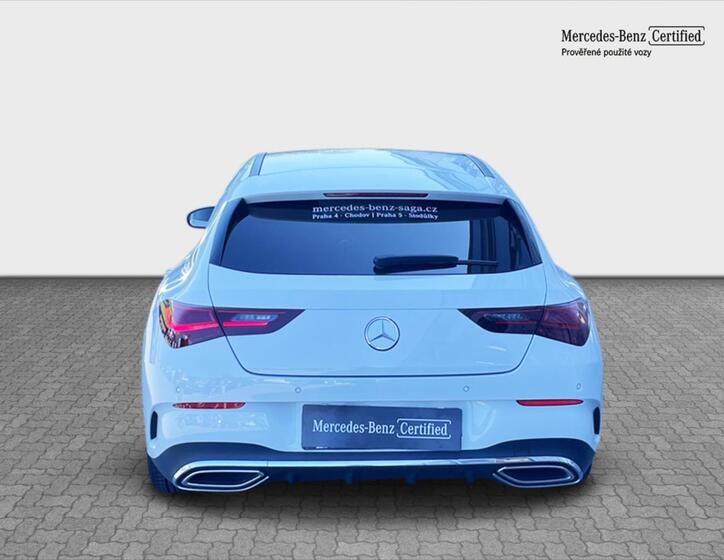 Mercedes-Benz CLA 4