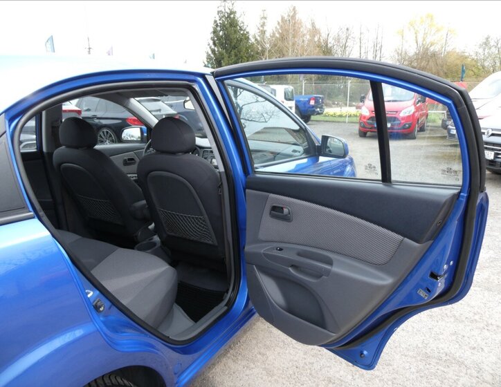 KIA Rio Hatchback 1,4 l 71 kw