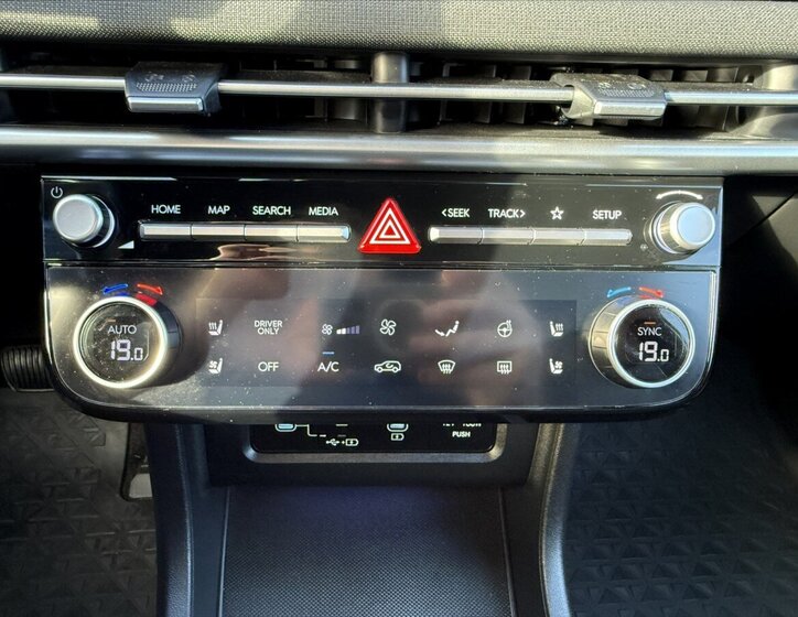 Hyundai Tucson SUV 1,6 l 185 kw