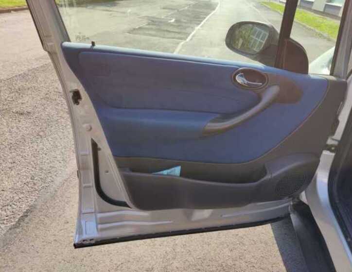 Mercedes-Benz Třídy A 10