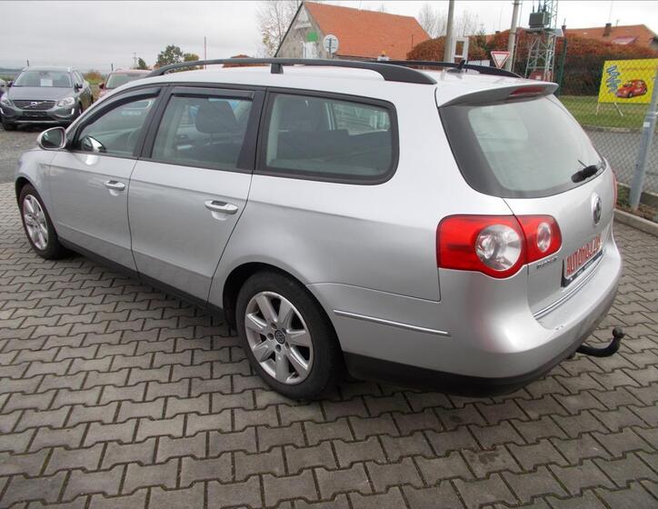 Volkswagen Passat 10