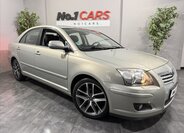 Toyota Avensis Liftback 1,8 l 95 kw